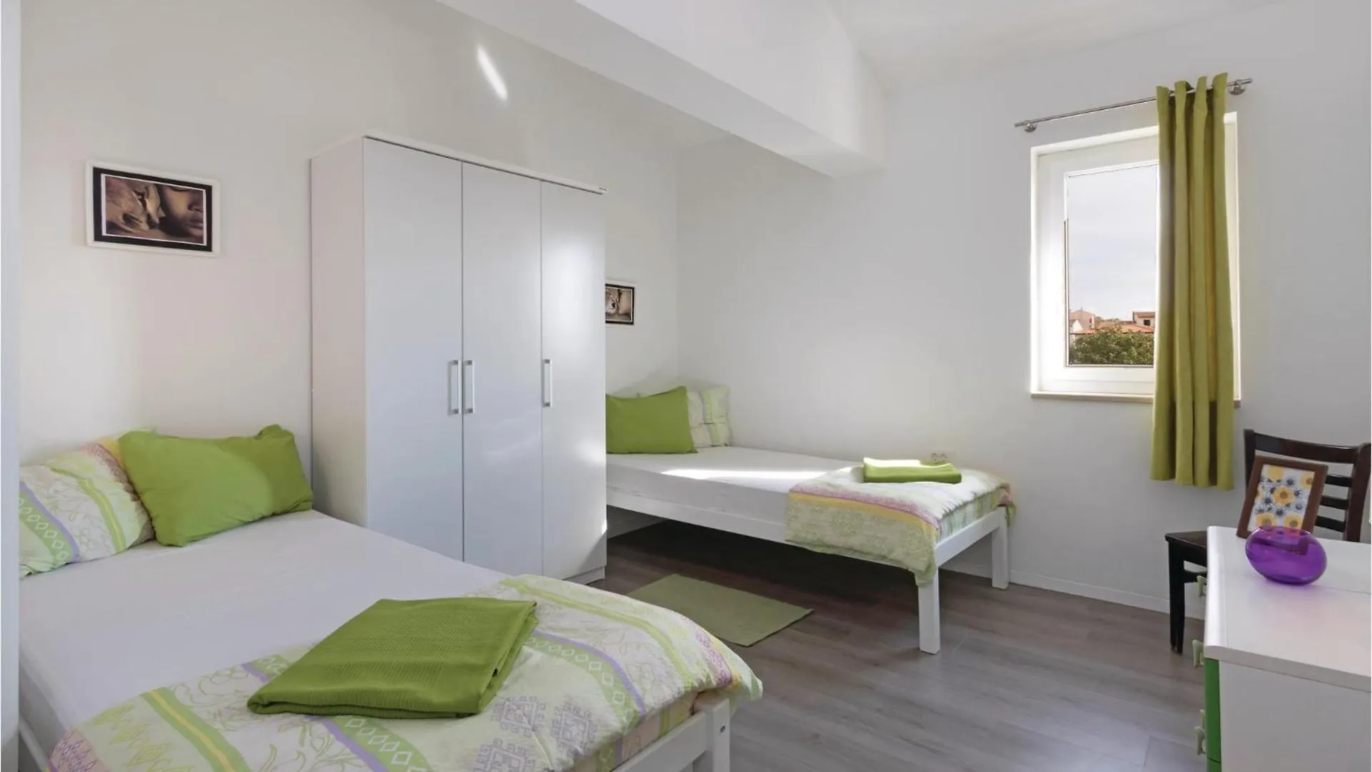 2 Bedroom Nice Apartment In Vodnjan Κροατία